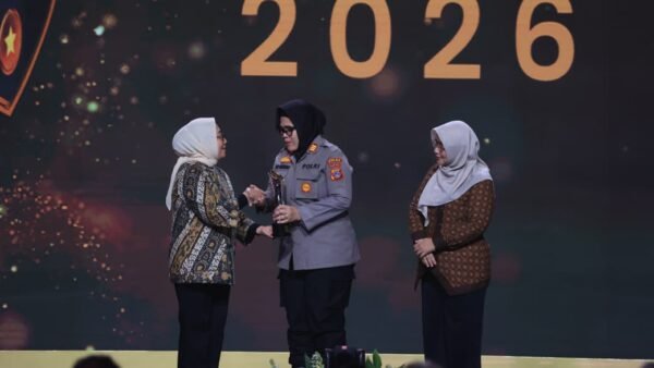 AKP Siti Elminawati Raih Hoegeng Awards 2026 Kategori Polisi Pelindung Perempuan dan Anak